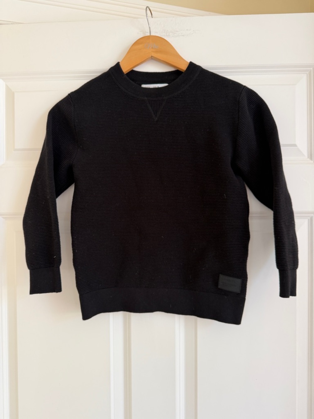 Zara Black Textured Crewneck Sweater